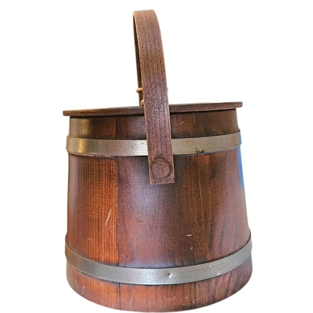 VTG Baskettville Putney VT Firkin Wood Ice Bucket Barrel Style Lid Liner Handle